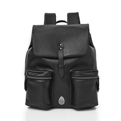 Front of the Hastings knapsack in black with 2 front pockets and backpack straps showing